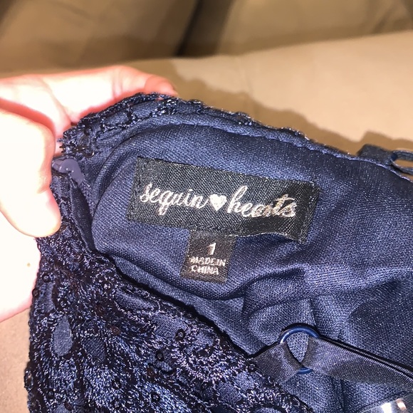 Party/Homecoming dress size 1 - Picture 4 of 4